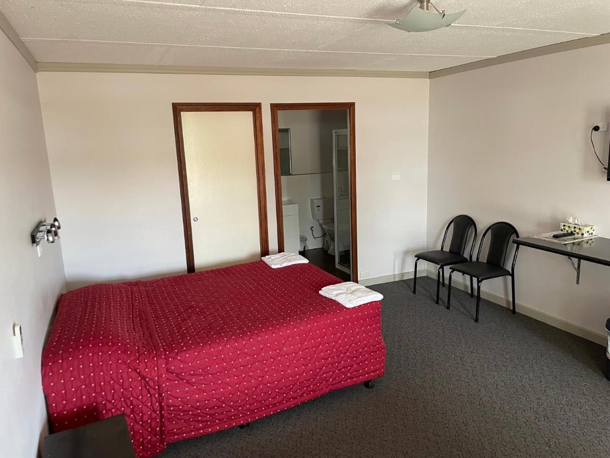 רנמארק Paringa Hotel Motel מראה חיצוני תמונה